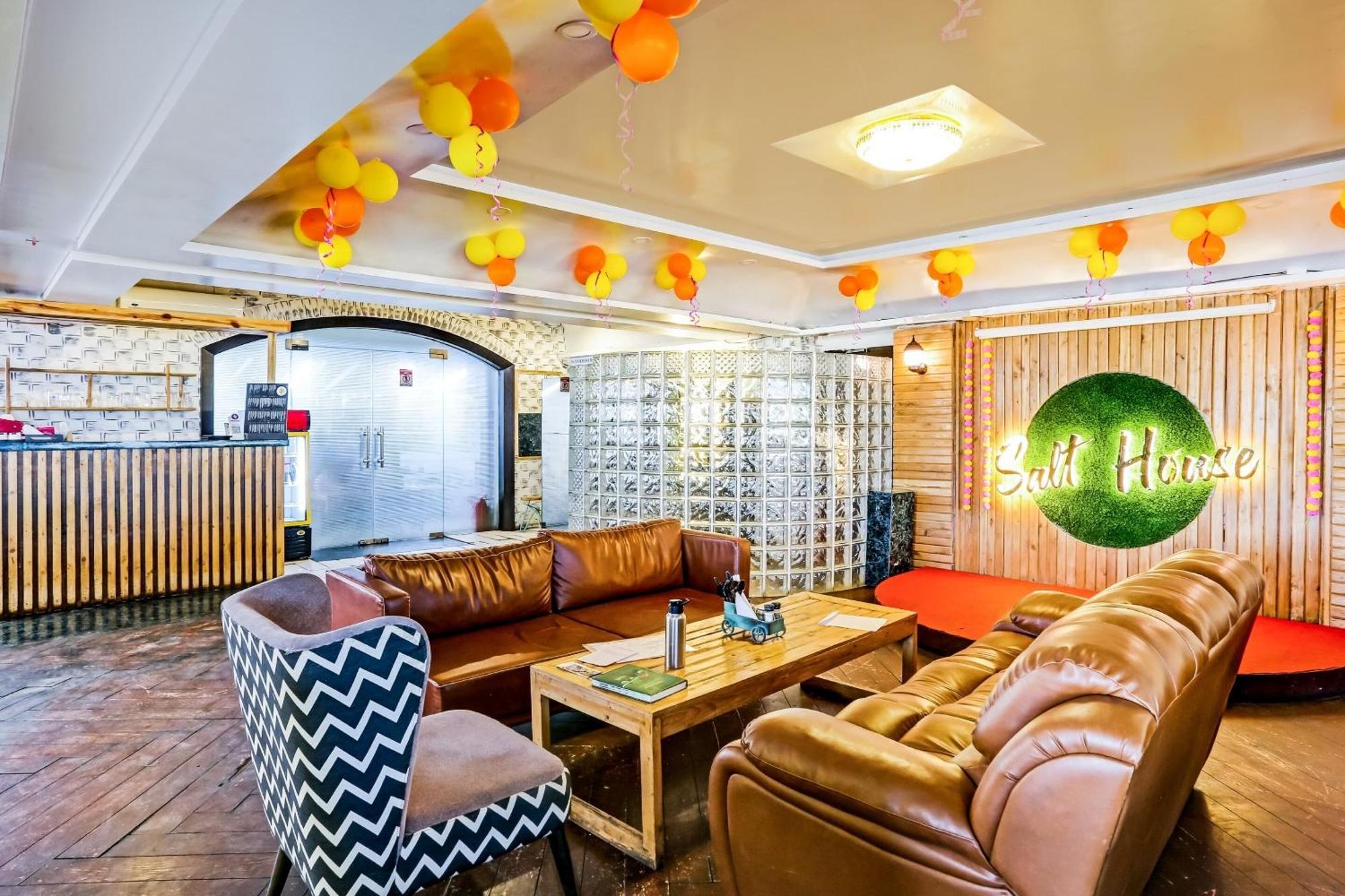 Oyo Salt House Hotel Mumbai Ngoại thất bức ảnh